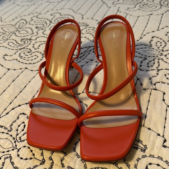 Gianvito Rossi Size 39 🥰🥰🥰 - Picture 2 of 6